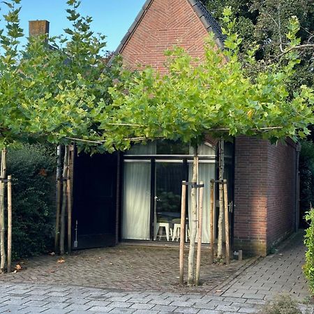 Maison De L'Epee Emmeloord Exteriör bild